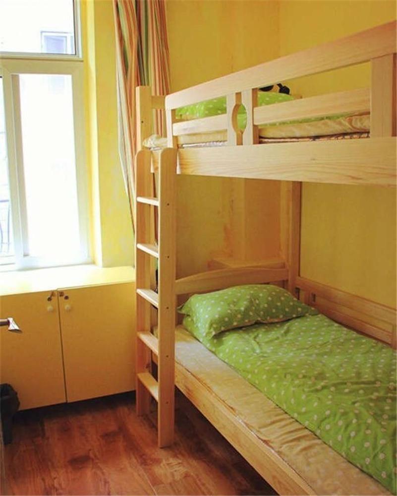 Dalian Buzz Light Year Youth Hostel Buitenkant foto